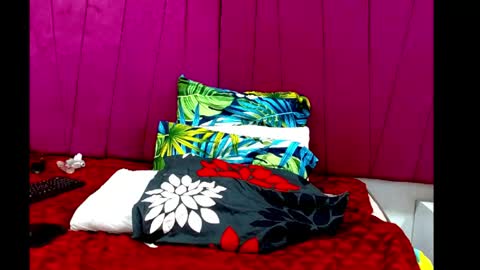 Snapshot of pipe_hot04 chatting on March 27, 2026, 8:26 am pipe hot04 online show from March 27, 2026, 8:26 am