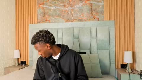 pipedark_ online show from October 7, 2025, 2:53 am