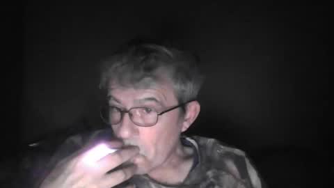 pipi2704 online show from February 28, 2025, 9:23 pm