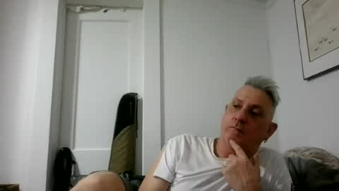 Snapshot of pirate334 chatting on July 13, 2026, 8:11 pm pirate334 online show from July 13, 2026, 8:11 pm