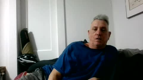 Snapshot of pirate334 chatting on July 19, 2026, 1:31 am pirate334 online show from July 19, 2026, 1:31 am