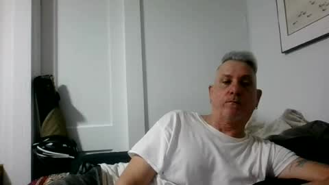 Snapshot of pirate334 chatting on July 19, 2026, 7:06 pm pirate334 online show from July 19, 2026, 7:06 pm