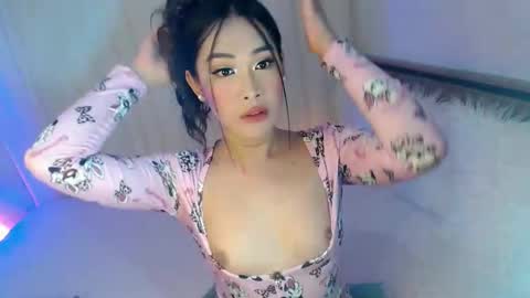 Ari online show from September 16, 2025, 3:51 am