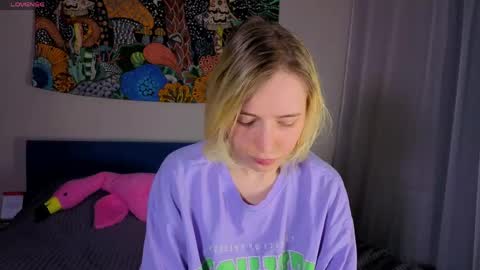 pis_sos online show from March 22, 2026, 8:01 pm