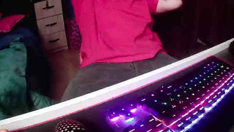 Snapshot of pisceslost chatting on October 7, 2025, 2:09 am pisceslost online show from October 7, 2025, 2:09 am