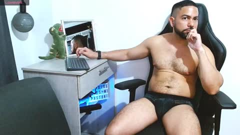 piter berlin online show from January 29, 2025, 2:40 am