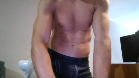 pitruki00 online show from July 9, 2026, 12:20 pm
