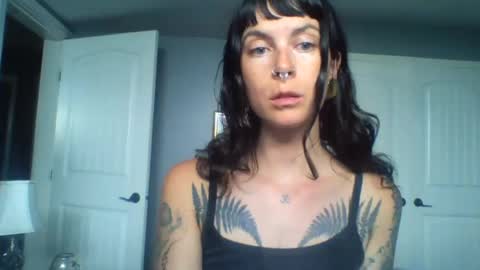 Snapshot of pixiecatfairy chatting on June 24, 2026, 9:58 pm pixiecatfairy online show from June 24, 2026, 9:58 pm