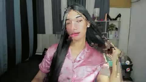 pixiedoll_ online show from May 22, 2026, 7:04 am