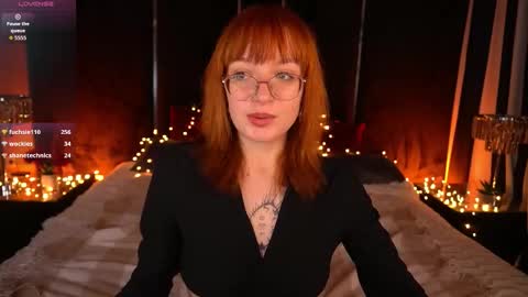 Snapshot of pixiepeachh chatting on December 23, 2025, 2:53 am pixiepeachh online show from December 23, 2025, 2:53 am