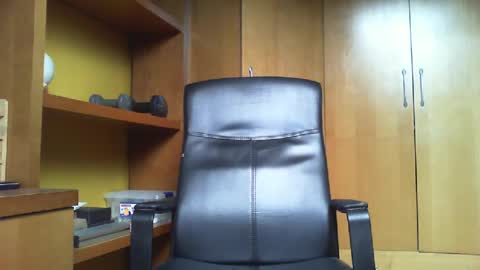 pl4yer21 online show from June 15, 2026, 5:37 pm