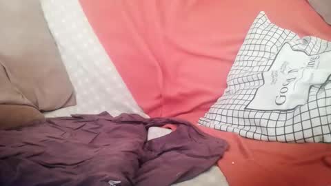 pla_mad online show from November 4, 2025, 1:43 pm