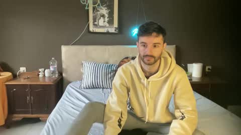 Snapshot of placebo14 chatting on January 14, 2026, 3:39 pm placebo14 online show from January 14, 2026, 3:39 pm