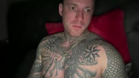 platinum_338 online show from October 29, 2025, 1:24 pm