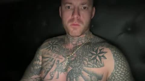 platinum_338 online show from October 31, 2025, 1:23 pm