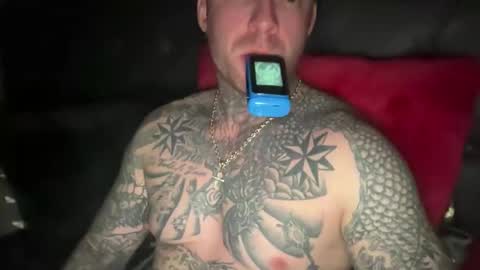 platinum_338 online show from December 4, 2025, 2:04 pm