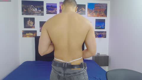 Snapshot of playboy_sex6 chatting on December 7, 2024, 3:41 pm PETER online show from December 7, 2024, 3:41 pm