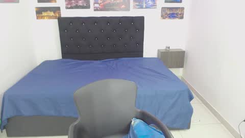 Snapshot of playboy_sex6 chatting on December 12, 2024, 5:04 pm PETER online show from December 12, 2024, 5:04 pm