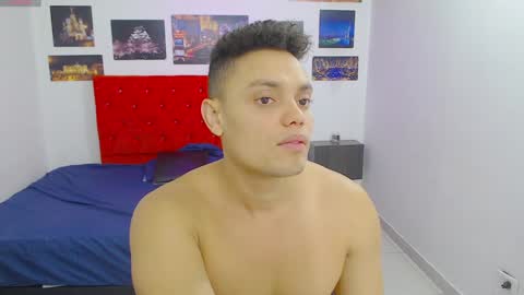 Snapshot of playboy_sex6 chatting on January 30, 2025, 3:29 pm PETER online show from January 30, 2025, 3:29 pm