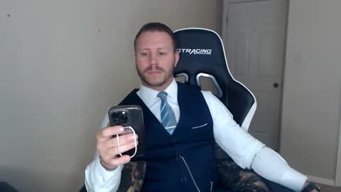 Player online show from April 1, 2026, 2:23 am