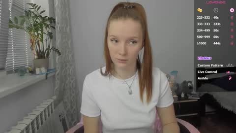 Snapshot of playful_mary chatting on November 6, 2025, 10:49 am Masha online show from November 6, 2025, 10:49 am