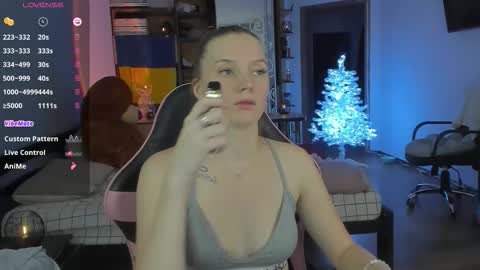 Snapshot of playful_mary chatting on December 18, 2025, 6:36 pm Masha online show from December 18, 2025, 6:36 pm