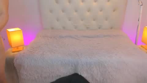 Snapshot of playfullmaniac chatting on December 31, 2024, 9:10 am jen online show from December 31, 2024, 9:10 am