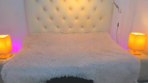 Snapshot of playfullmaniac chatting on January 27, 2025, 9:22 pm jen online show from January 27, 2025, 9:22 pm