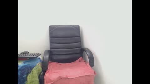 playfullpaulina online show from April 7, 2026, 1:55 pm