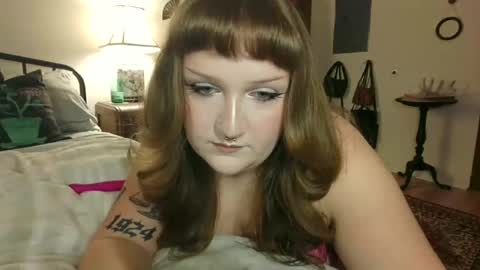 Snapshot of playfulxxcutie chatting on May 26, 2026, 6:48 pm playfulxxcutie online show from May 26, 2026, 6:48 pm