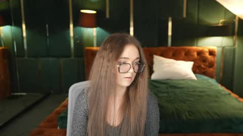 Lana online show from March 17, 2026, 11:24 am