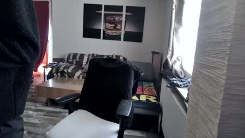 Hello ask me  . Im glad  to see you here in my room. Welcome PVT is open online show from March 8, 2025, 9:50 am