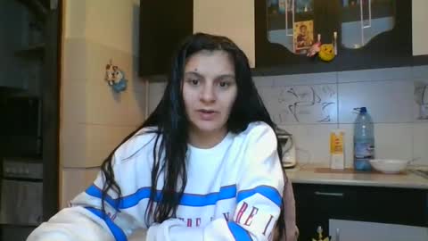 pleas3s_sweet online show from March 3, 2025, 10:10 pm