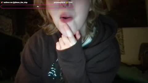 Snapshot of please_doe_stop chatting on February 25, 2025, 3:09 am please_doe_stop online show from February 25, 2025, 3:09 am