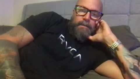 Snapshot of pleasesitonmycock chatting on May 6, 2026, 3:57 am PleaseSitOnMyCock online show from May 6, 2026, 3:57 am