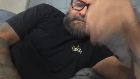 Snapshot of pleasesitonmycock chatting on May 23, 2026, 4:22 pm PleaseSitOnMyCock online show from May 23, 2026, 4:22 pm