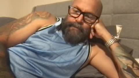 Snapshot of pleasesitonmycock chatting on June 8, 2026, 2:34 am PleaseSitOnMyCock online show from June 8, 2026, 2:34 am