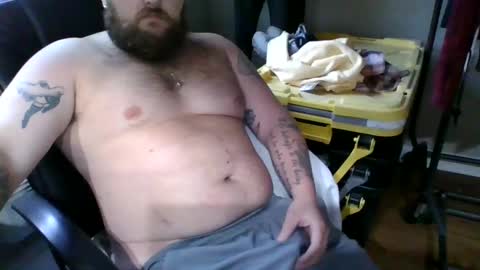 Snapshot of pleasewithease chatting on October 13, 2025, 6:41 pm aimtoplease online show from October 13, 2025, 6:41 pm