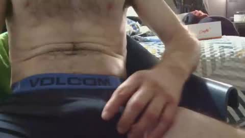 Snapshot of pleaseyou805 chatting on February 8, 2026, 5:33 am Awesomefun online show from February 8, 2026, 5:33 am