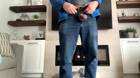 pleasuremenowpleaseplease online show from March 30, 2026, 6:09 pm