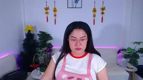 Snapshot of ploysaithailand chatting on April 21, 2026, 1:42 am Ploysai online show from April 21, 2026, 1:42 am
