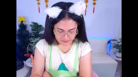 Snapshot of ploysaithailand chatting on May 1, 2026, 2:43 pm Ploysai online show from May 1, 2026, 2:43 pm