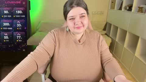 Snapshot of plum_pie__ chatting on January 2, 2025, 5:57 am Alice online show from January 2, 2025, 5:57 am