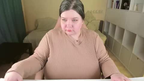 Alice online show from November 14, 2025, 4:38 pm