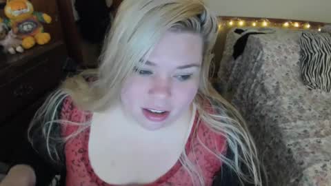 Lizzie Atlas online show from December 16, 2024, 3:43 pm