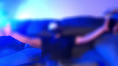 StraightPlush online show from October 25, 2025, 8:00 am