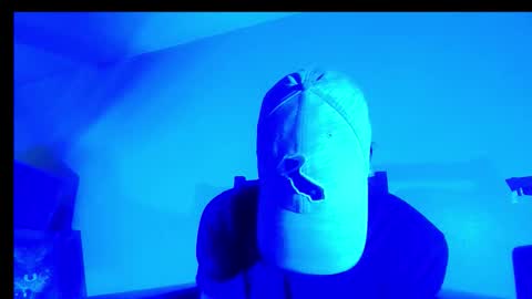 StraightPlush online show from February 26, 2026, 6:23 am