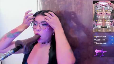 pocahontas_lantina online show from October 11, 2025, 3:28 am