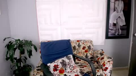 Snapshot of pocahontas_mcry chatting on June 11, 2026, 3:48 am pocahontas online show from June 11, 2026, 3:48 am