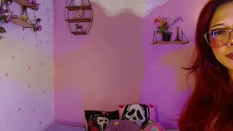 poison_liv online show from November 13, 2025, 1:32 pm